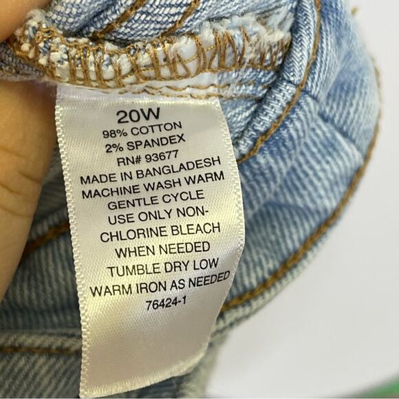 ANA, High Rise Denim Button-Fly Women Shorts. Size 20W. Excellent condition! - Picture 7 of 7